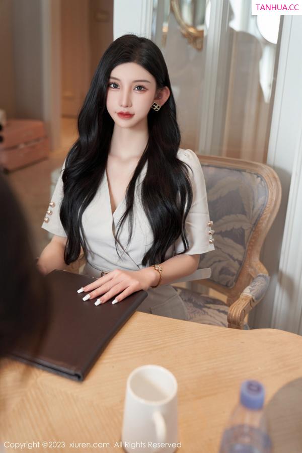 周于希dummy  [XiuRen]高清写真图 2023.07.28 No.7157 周于希Sally 丰腴美臀第11张图片